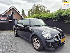 MINI One - 1.6 Chili Panodak Motorlamp aan, loopt onregelmatig