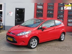 Ford Fiesta - 1.25 Champion , AIRCO , LM VELG , TREKHAAK