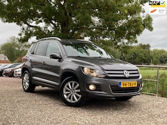 Volkswagen Tiguan - 1.4 TSI Sport&Style | Navi + Clima + Cruise nu €7.975,