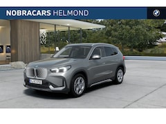 BMW iX1 - eDrive20 Pure Edition / Adaptieve LED / Comfort Access / Parking Assistant / Stoelverwarmi
