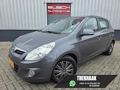 Hyundai i20 - 1.2i 5 deurs Plus | VAN 2e EIGENAAR | AIRCO |