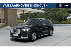 BMW iX1 - eDrive20 Pure Edition / Adaptieve LED / Comfort Access / Parking Assistant / Stoelverwarmi