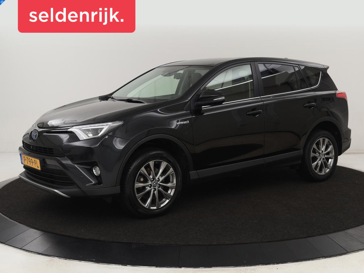 Toyota RAV4 - 2.5 Hybrid Executive | Trekhaak | Leder | 360 Camera | Stoelverwarming | Adaptive cruise | - AutoWereld.nl