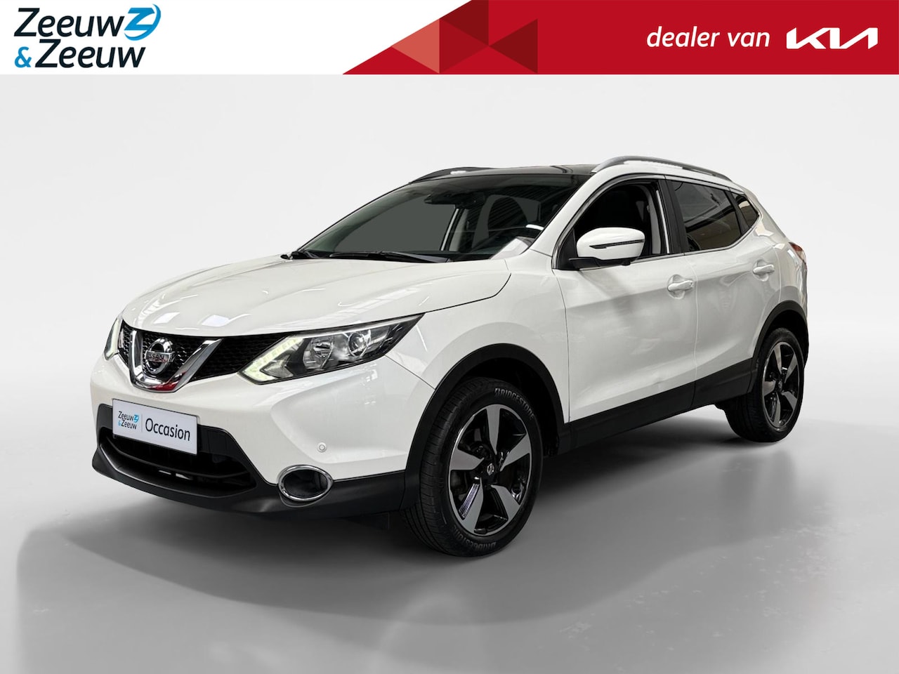 Nissan Qashqai - 1.2 N-Connecta Glassroof | Navigatie | 360 Camera | PDC voor en achter | 12 Maanden BOVAG - AutoWereld.nl