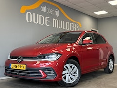 Volkswagen Polo - 1.0 IQ Light/Stoelverwarming/Navi