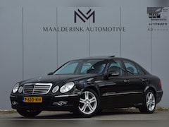 Mercedes-Benz E-klasse - 230 V6 Avantgarde Panodak, Leder, Navi, Stoelverwarming, Parkeersensoren, Dealer onderhoud