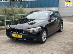 BMW 1-serie - 116i Business Airco Stoelverwarming APK 1 jaar APK