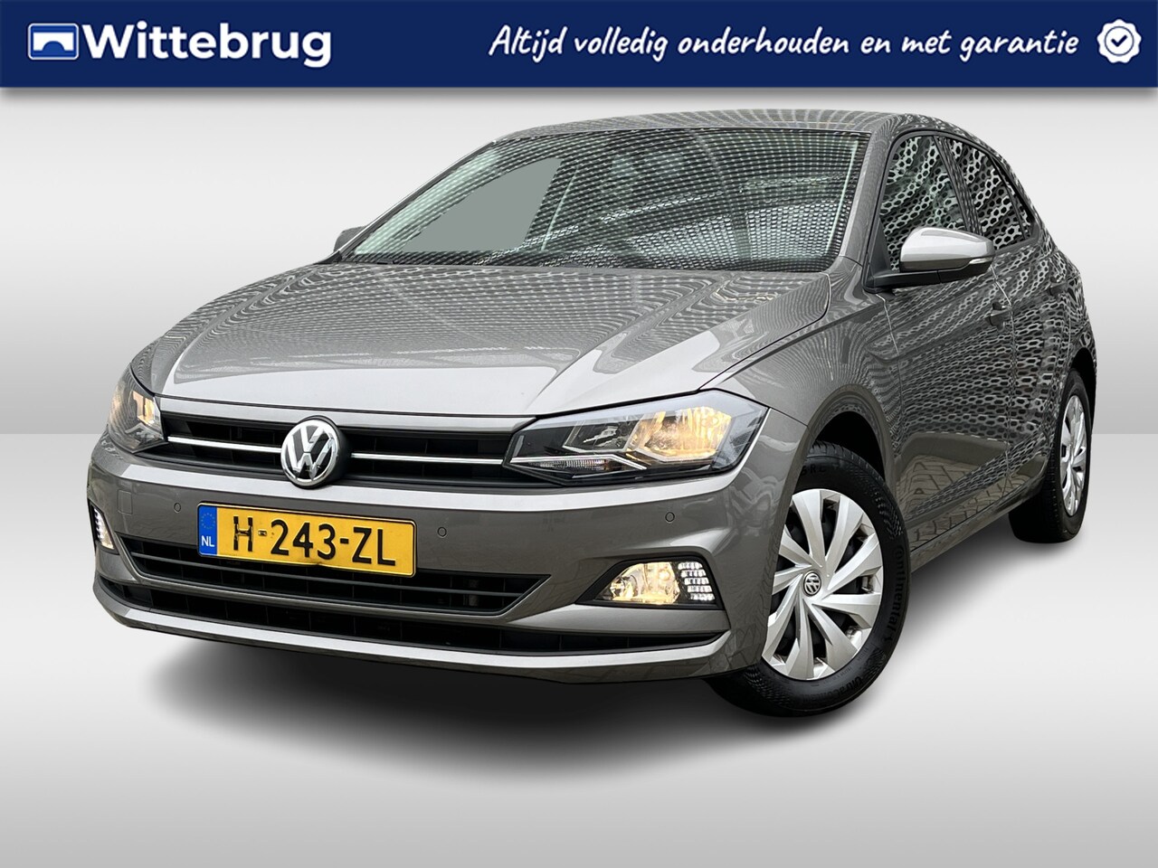 Volkswagen Polo - 1.0 TSI Comfortline / Navigatie / Parkeersensoren / Automaat / P4 - AutoWereld.nl