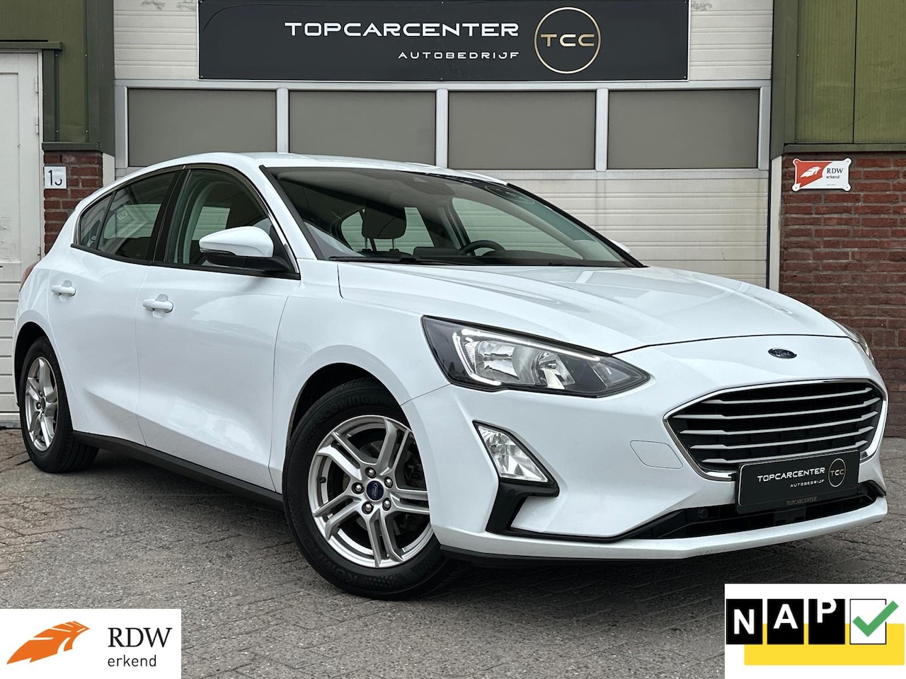 Ford Focus - 1.0EcoBoost Trend Edition/TREK/NAVI/PARKS/APK/NAP - AutoWereld.nl