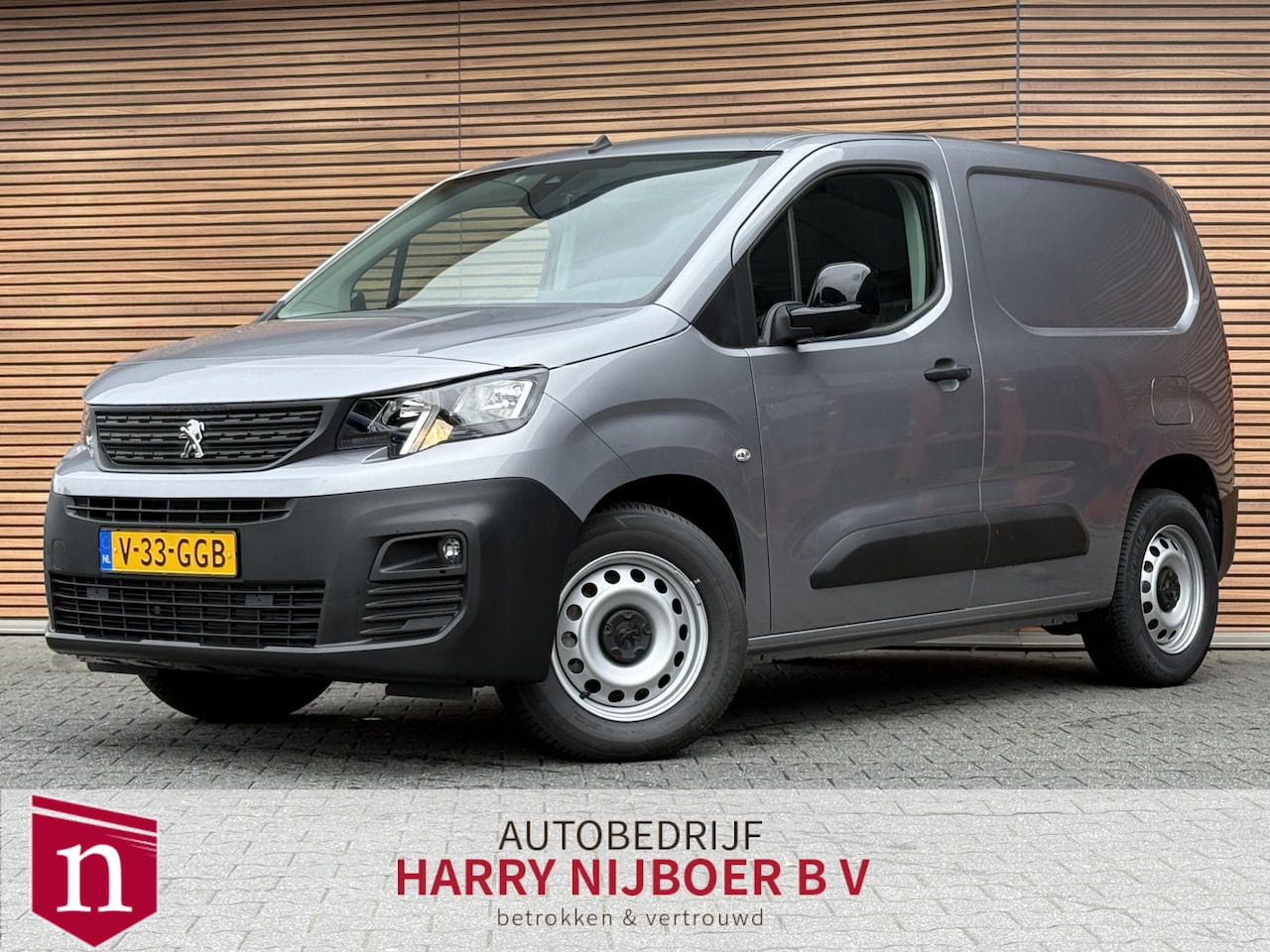 Peugeot e-Partner - 136 L1 50 kWh Camera rondom / Carplay / Cruise - AutoWereld.nl