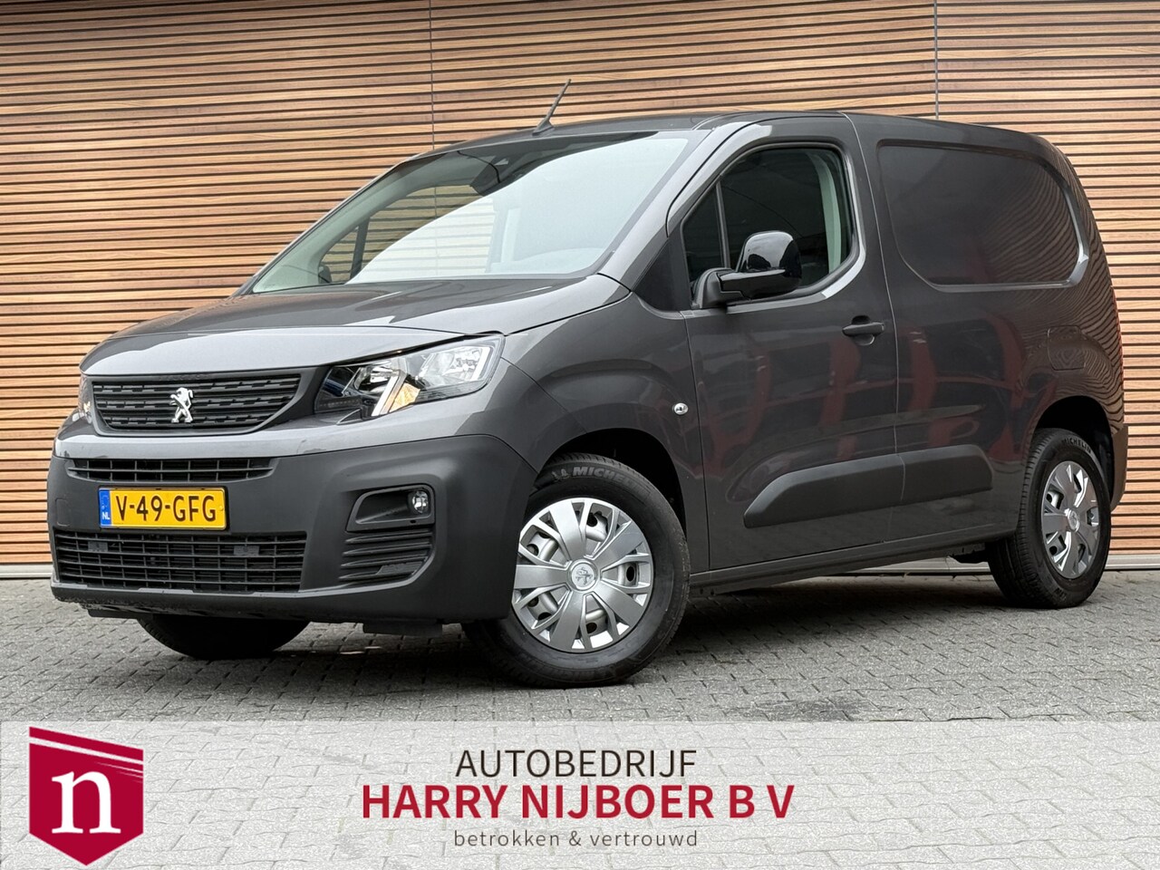 Peugeot e-Partner - 136 L1 50 kWh Stoelverwariming / Camera rondom / Cruise - AutoWereld.nl
