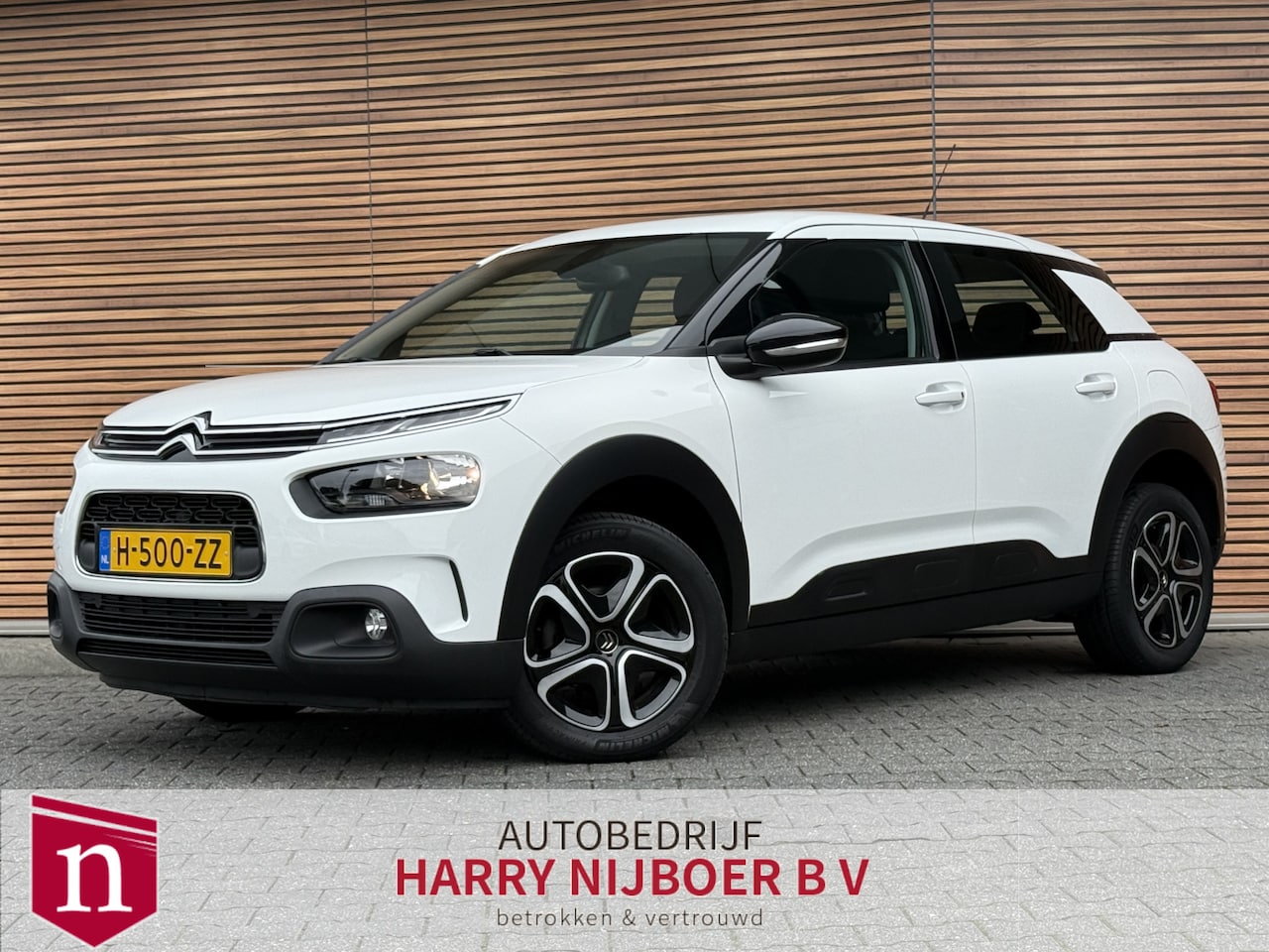 Citroën C4 Cactus - 1.2 PureTech Feel Parkeerhulp / Navigatie / Carplay - AutoWereld.nl