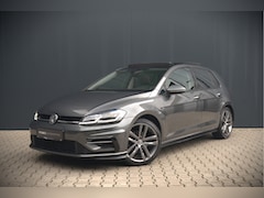 Volkswagen Golf - 1.4 TSI Highline Business R | R-Line | Panoramadak | Stoelverwarming | Stuurverwarming | D