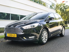 Ford Focus Wagon - 1.5 Titanium. FULL OPTIES