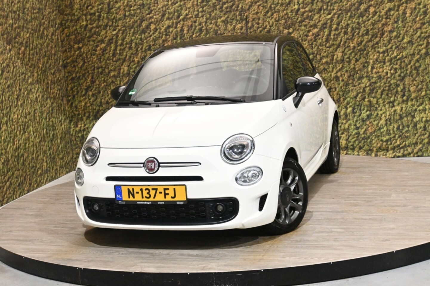 Fiat 500 - 1.0 Hybr. hey google *Navi *Unieke kleur uitvoering - AutoWereld.nl