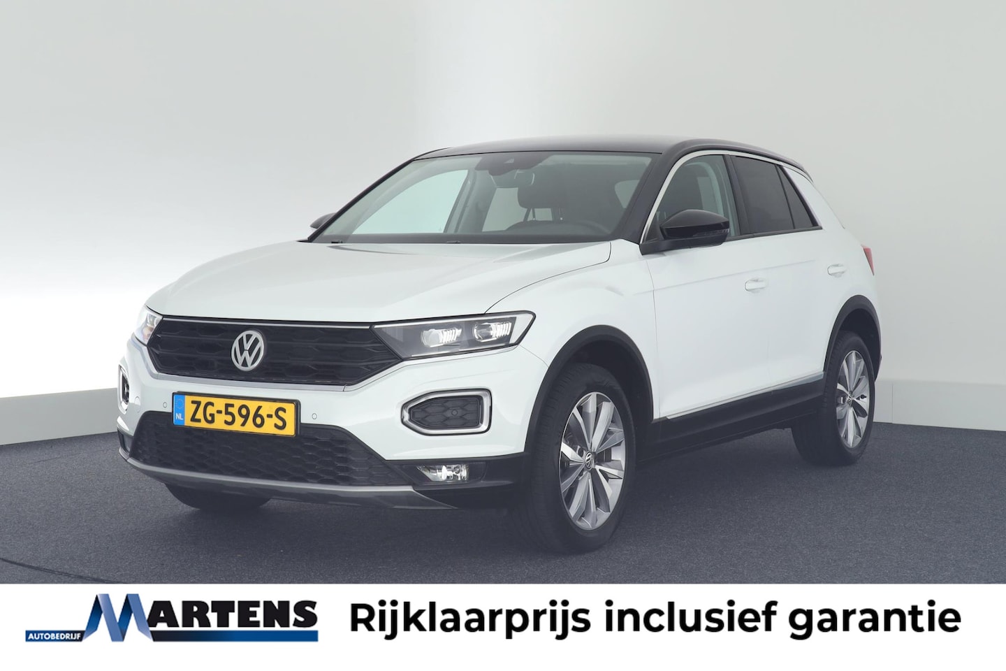 Volkswagen T-Roc - 1.0 TSI 116pk Style Stoelverwarming Led Privacyglass Navigatie - AutoWereld.nl
