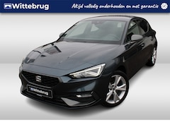 SEAT Leon - 1.4 TSI eHybrid 204pk PHEV FR DSG Automaat / Navigatie / LM 17 inch / Park Assist / LED /