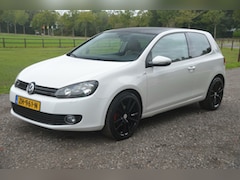 Volkswagen Golf - 1.6 Trendline Clima Cruise 18 Inch
