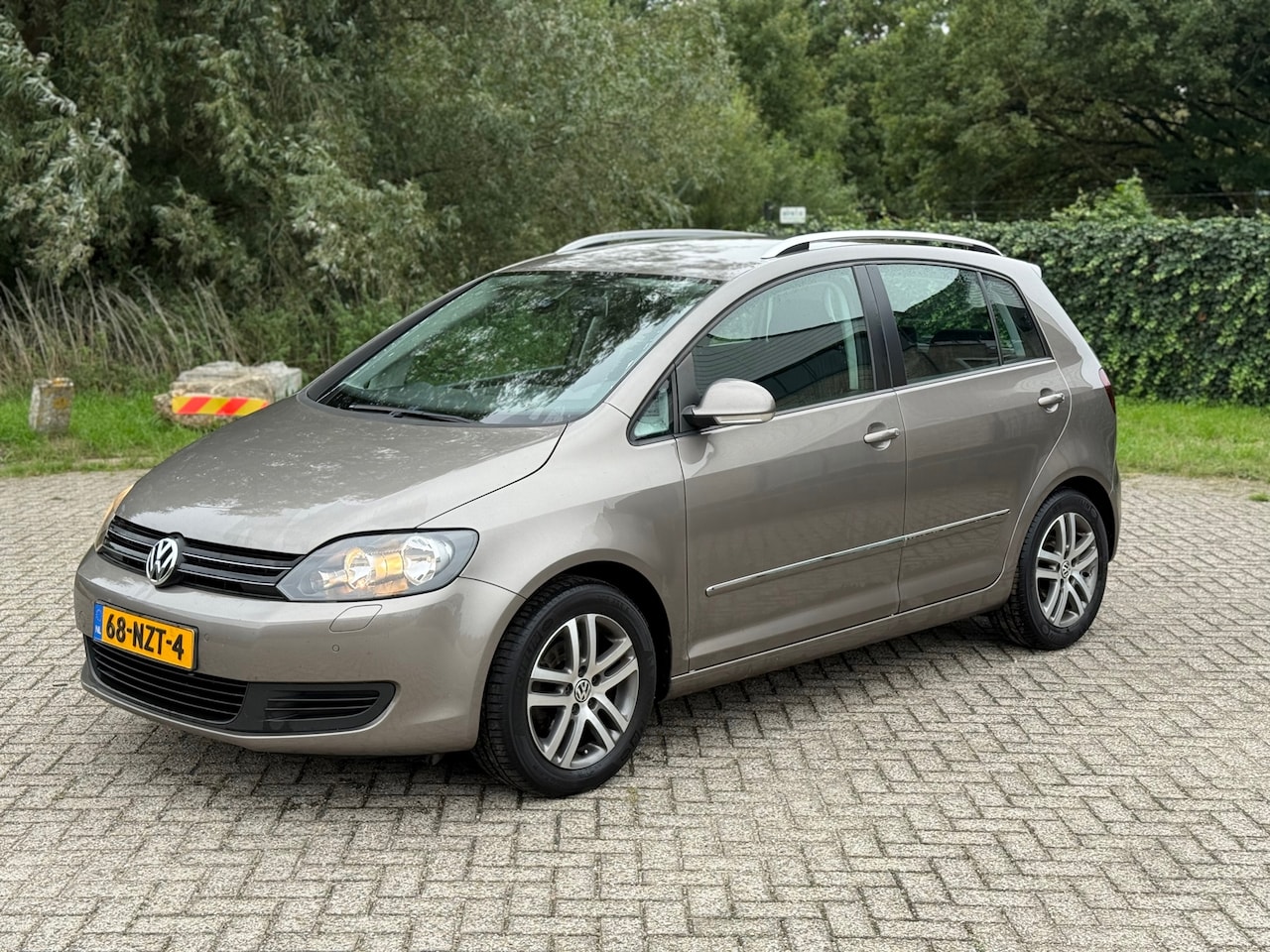 Volkswagen Golf Plus - 1.4 TSI Comfortline NAVI I TREKHAAK I CRUISE I NL AUTO - AutoWereld.nl