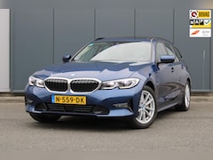 BMW 3-serie Touring - 320e Business Edition Plus, AUT, Head up, Camera, Trekhaak, PANO, ACC, Leder