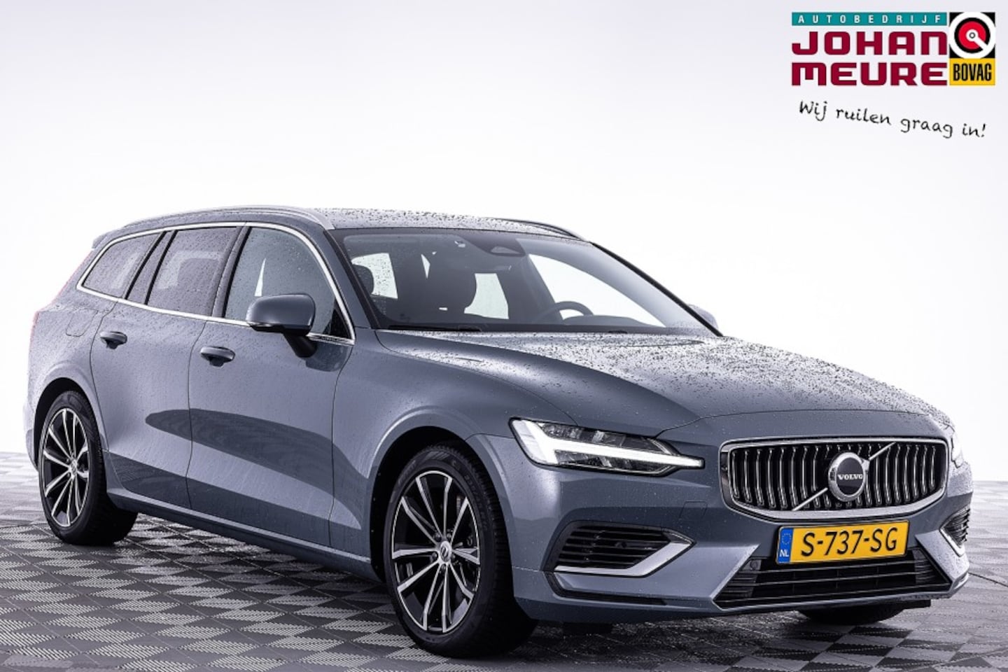 Volvo V60 - 2.0 T6 Plug-in hybrid AWD Core Bright | Trekhaak ✅ 1e Eigenaar - AutoWereld.nl