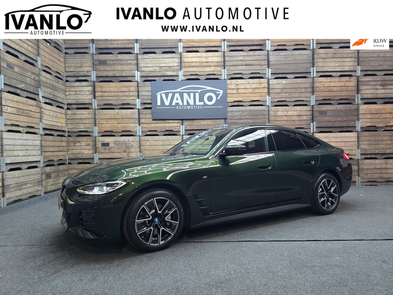 BMW i4 - EDrive35 High Executive 70 kWh M sport Leder HUD Clima Navi - AutoWereld.nl