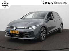 Volkswagen Golf - 1.5 eTSI Life Edition / Elek. Trekhaak / Camera / IQ-Light