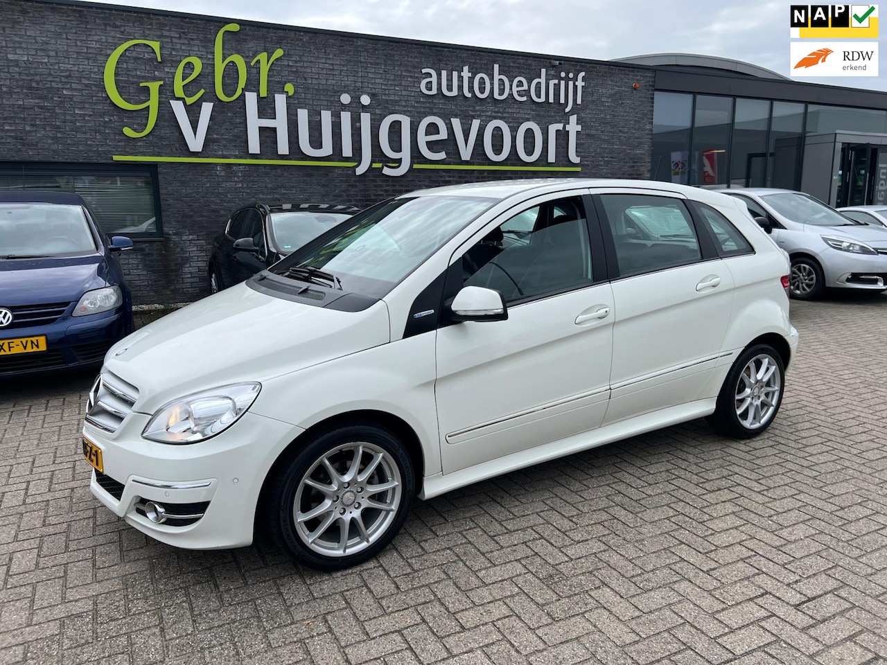 Mercedes-Benz B-klasse - 160 BlueEFFICIENCY Business Class 160 BlueEFFICIENCY Business Class - AutoWereld.nl
