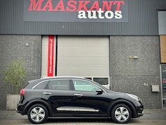 Kia Niro - 1.6 GDi Hybrid / BusinessLine / Leder volledig / Adaptive cruise / / Seat memory / Stoelve
