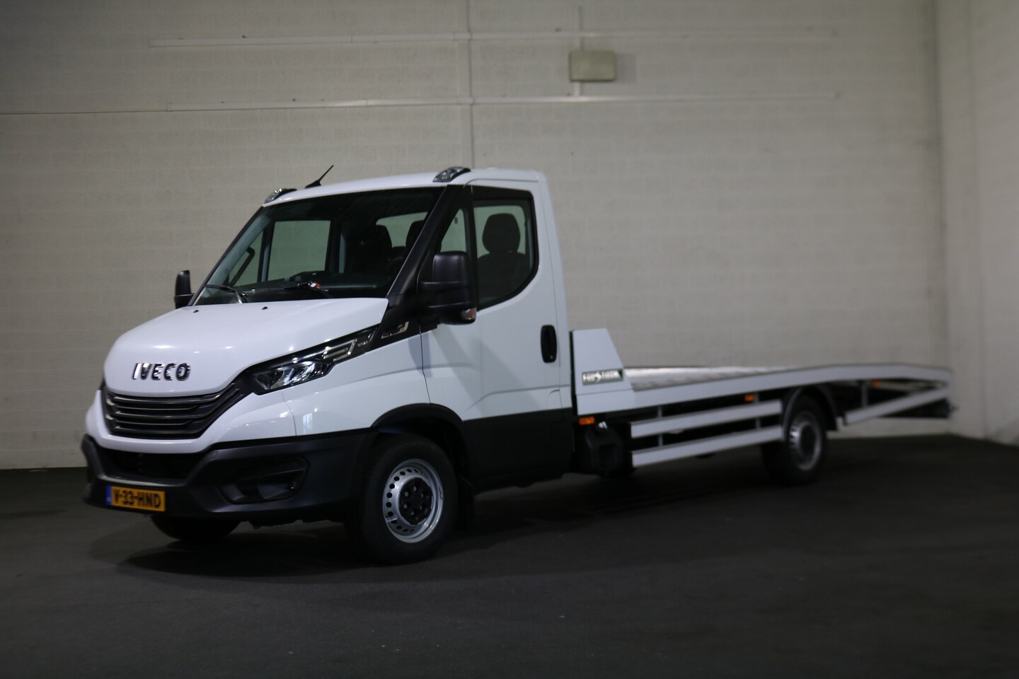 Iveco Daily - 35S18 Oprijwagen - AutoWereld.nl