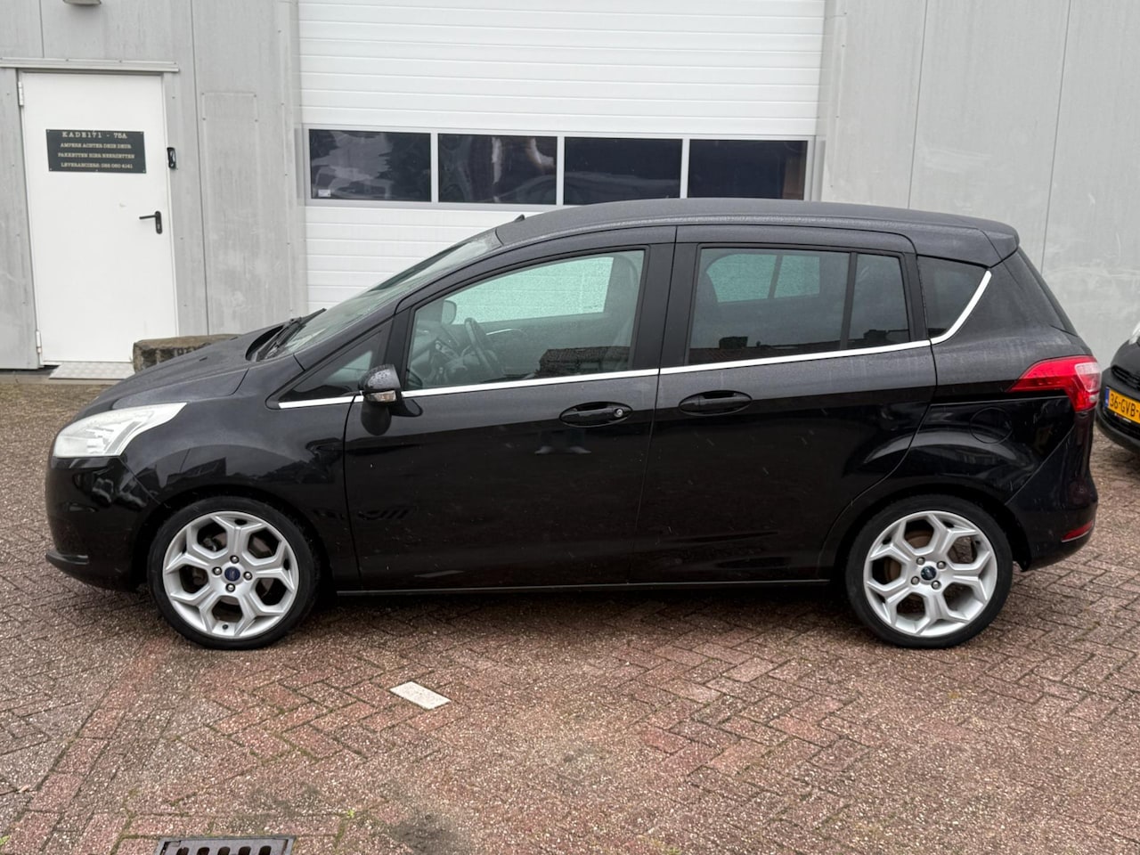 Ford B-Max - 1.0 EcoBoost Titanium 1.0 EcoBoost Titanium - AutoWereld.nl