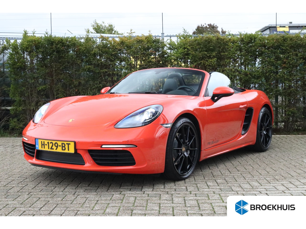 Porsche 718 Boxster - 2.0T Nederlandse Auto | Dealeronderhouden | PDC | Carplay | 20 Inch | Cruise Control | Sto - AutoWereld.nl