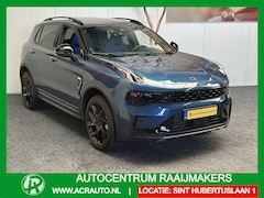 Lynk & Co 01 - 1.5 BLACK LINE PREMIUM ZWARTE HEMEL 50 STUKS OP VOORRAAD VOL OPTIES 360 CAMERA ADAPTIVE CR