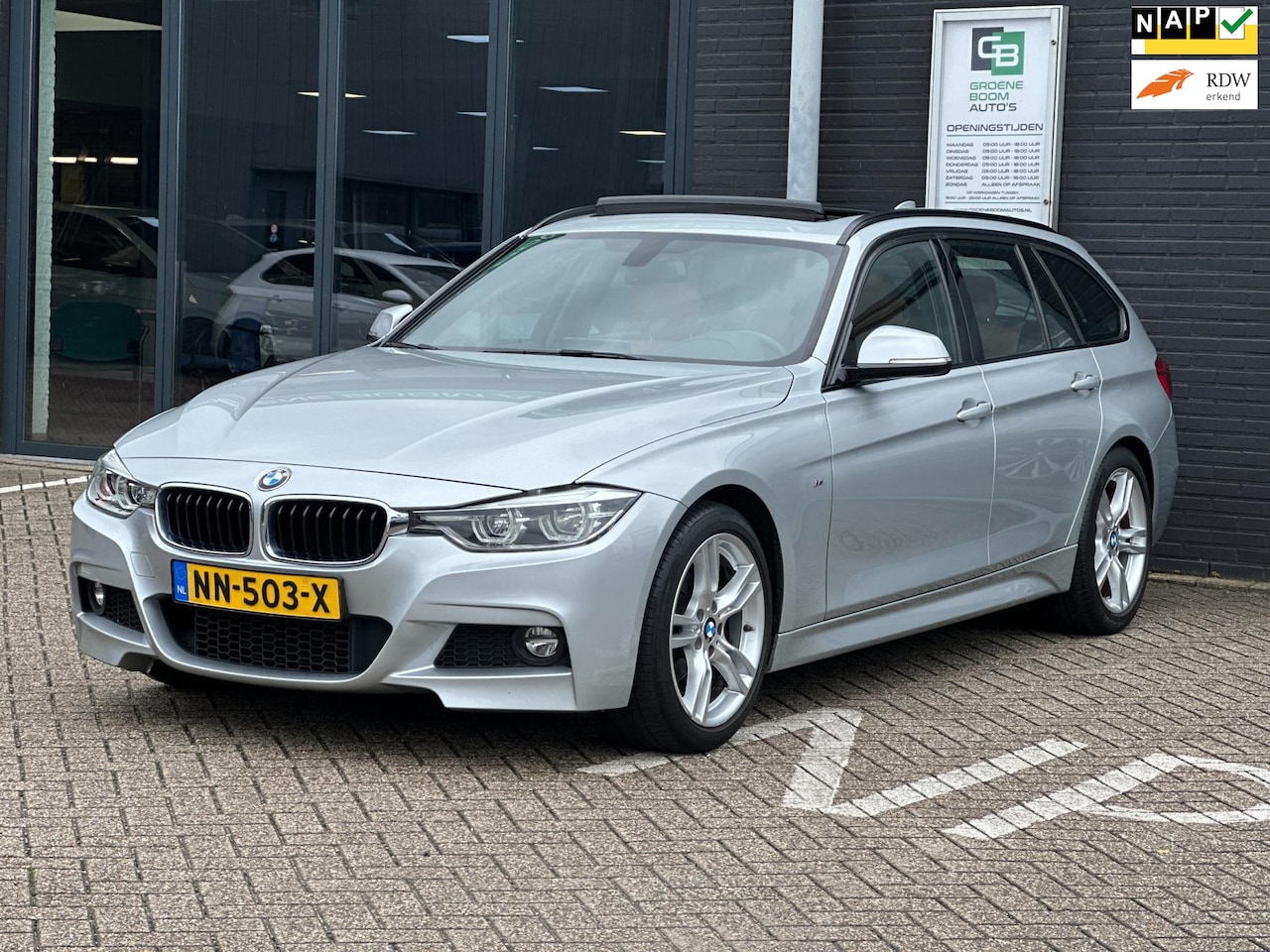 BMW 3-serie Touring - 320i Centennial High Executive/PANO-DAK/NAVI/NL-AUTO NAP!! - AutoWereld.nl