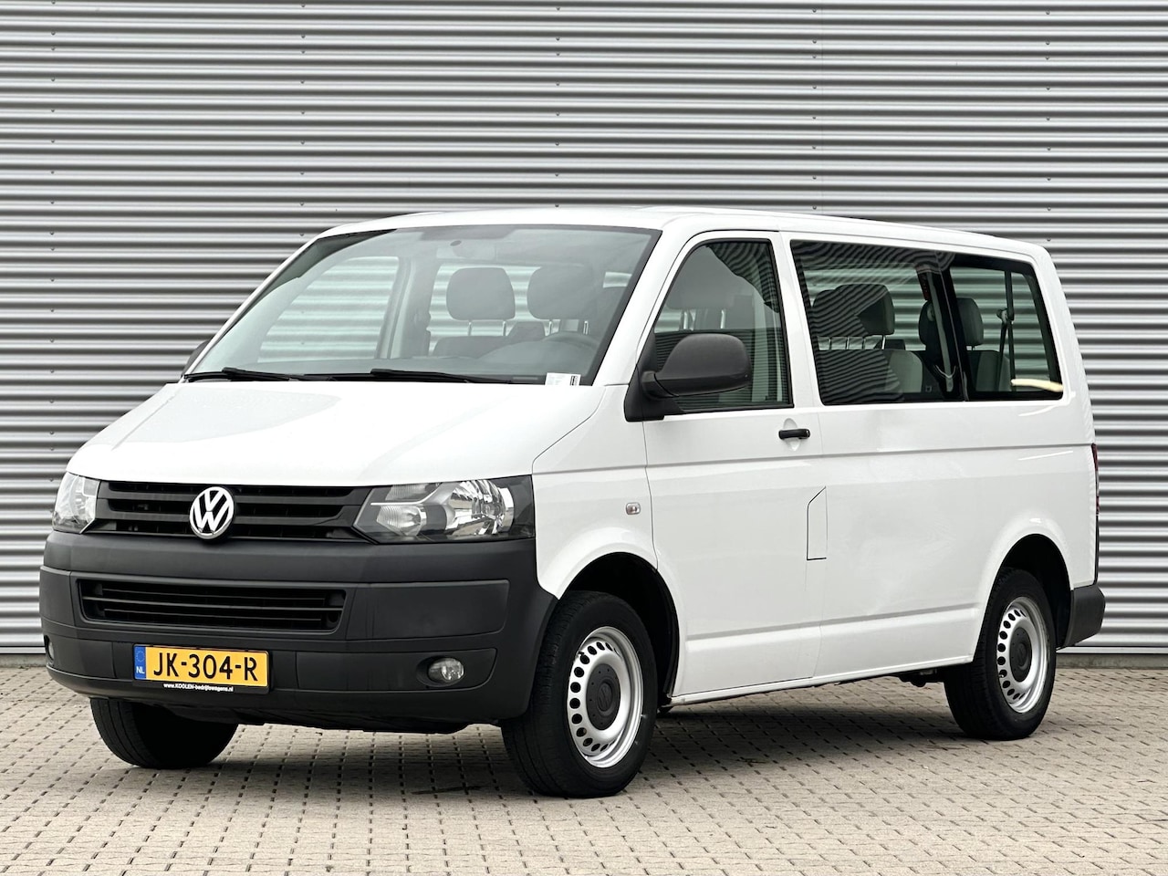 Volkswagen Transporter Kombi - 2.0 TDI L1H1 Trendline personenbus BPM VRIJ! - AutoWereld.nl