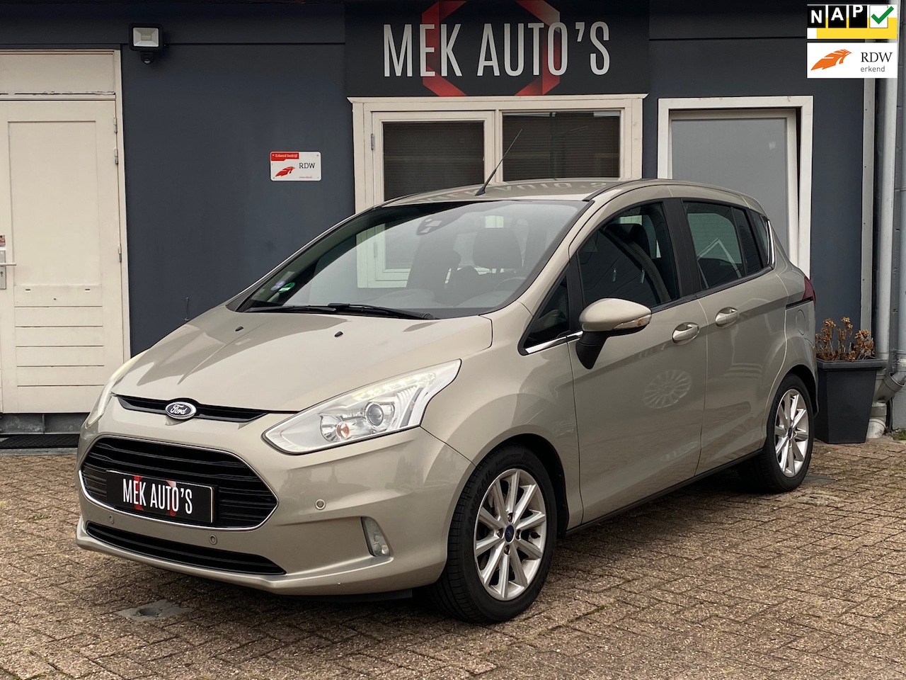 Ford B-Max - 1.0 EcoBoost Titanium|Navi|Clima|Cruise|Trekhaak|Nap| - AutoWereld.nl