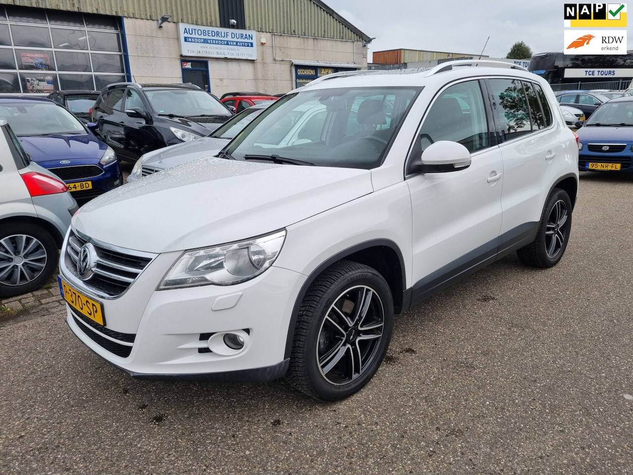 Volkswagen Tiguan - 2.0 TSI Comfort&Design 4Motion Automaat! Bj:2009 - AutoWereld.nl