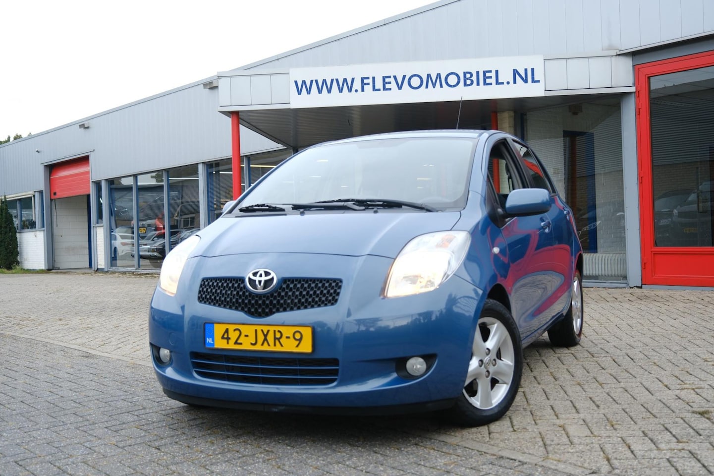 Toyota Yaris - 1.3 VVTi Luna 5-Drs Clima|LMV|Elec.Ramen - AutoWereld.nl