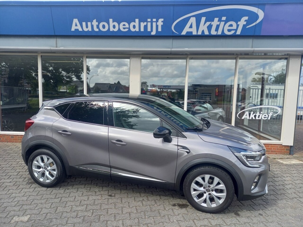 Renault Captur - 1.0 TCe Intens 1.0 TCE INTENS - AutoWereld.nl