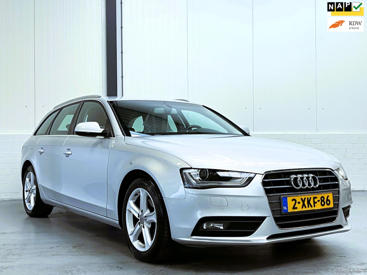Audi A4 Avant - 1.8 TFSI Business Edition 1e Eigenaar|Org NL|Trekhaak - AutoWereld.nl
