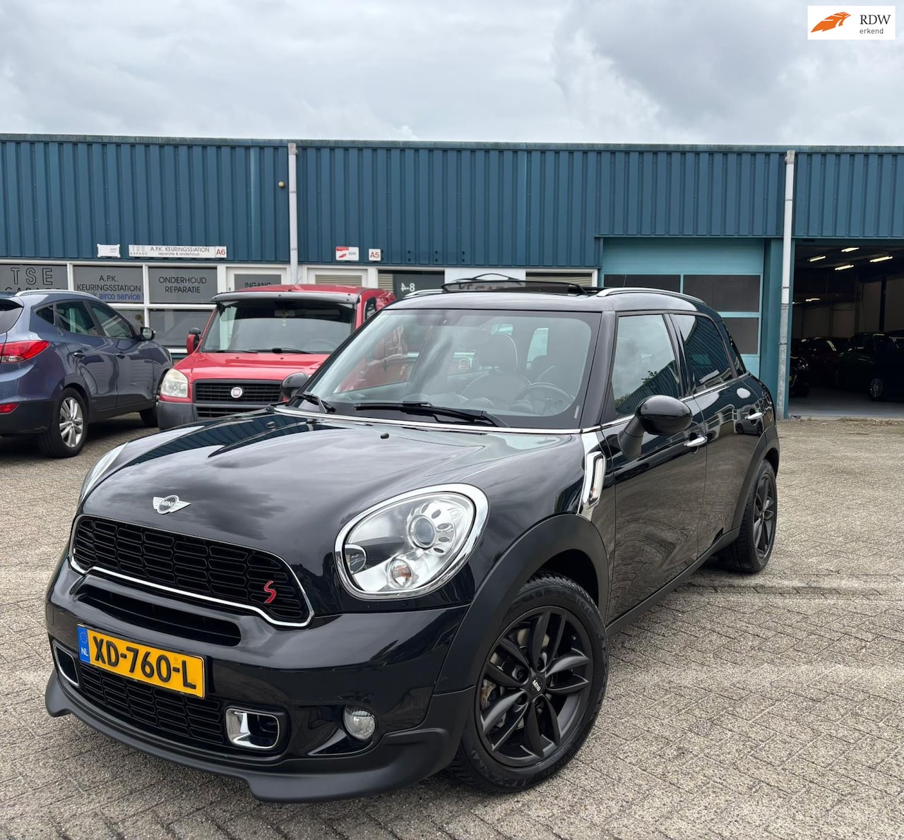 MINI Countryman - Mini 1.6 Cooper S Chili | 184PK | Automaat | Pano | Lederen stoelen | Start Stop | Bluetoo - AutoWereld.nl