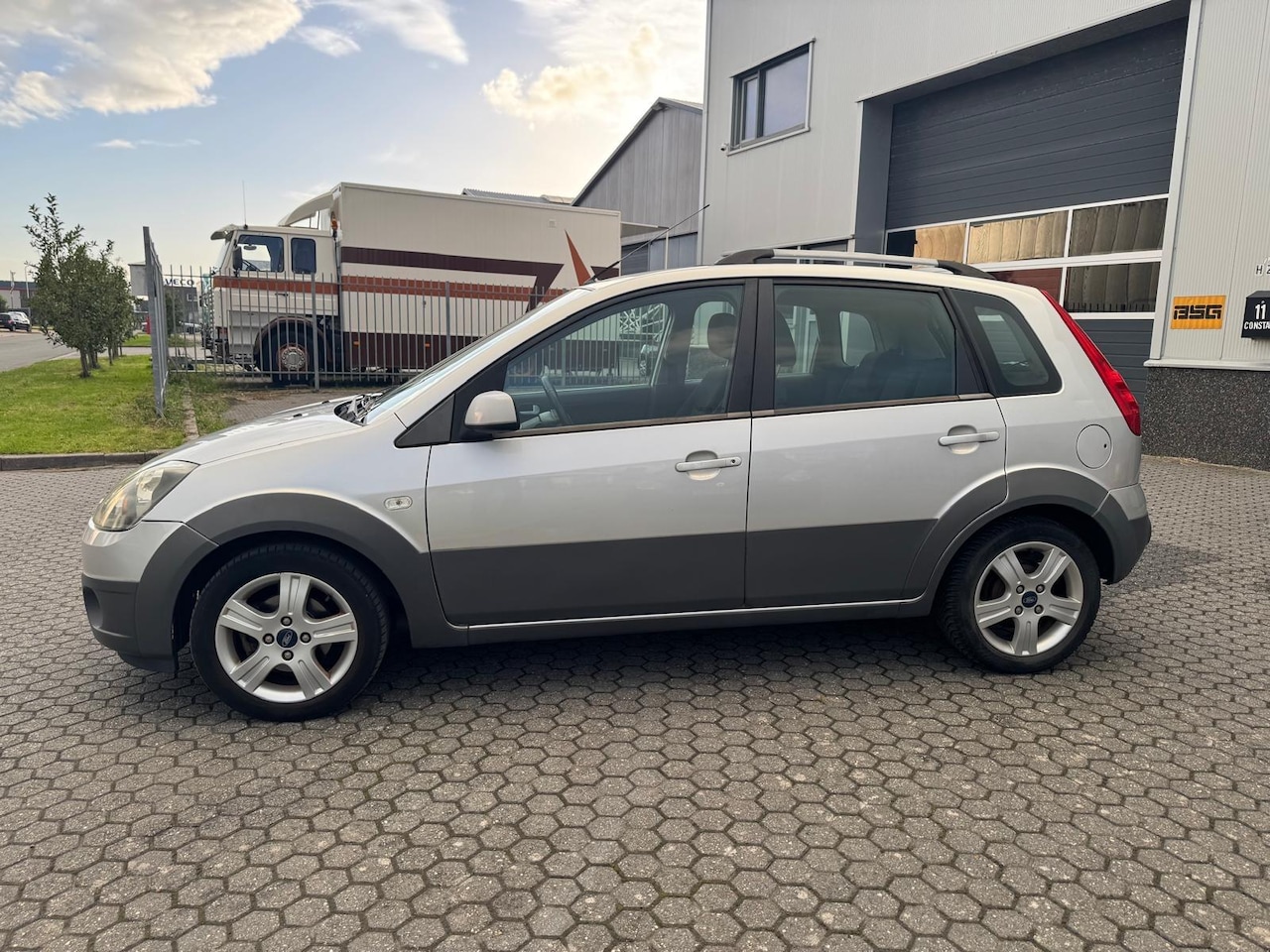 Ford Fiesta - 1.4-16V Crossroad 1.4-16V Crossroad - AutoWereld.nl