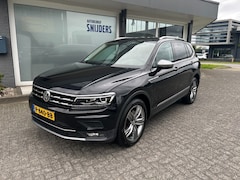 Volkswagen Tiguan Allspace - 2.0 TSI 4-MOTION . HIGHLINE AUTOMAAT 7 PERS