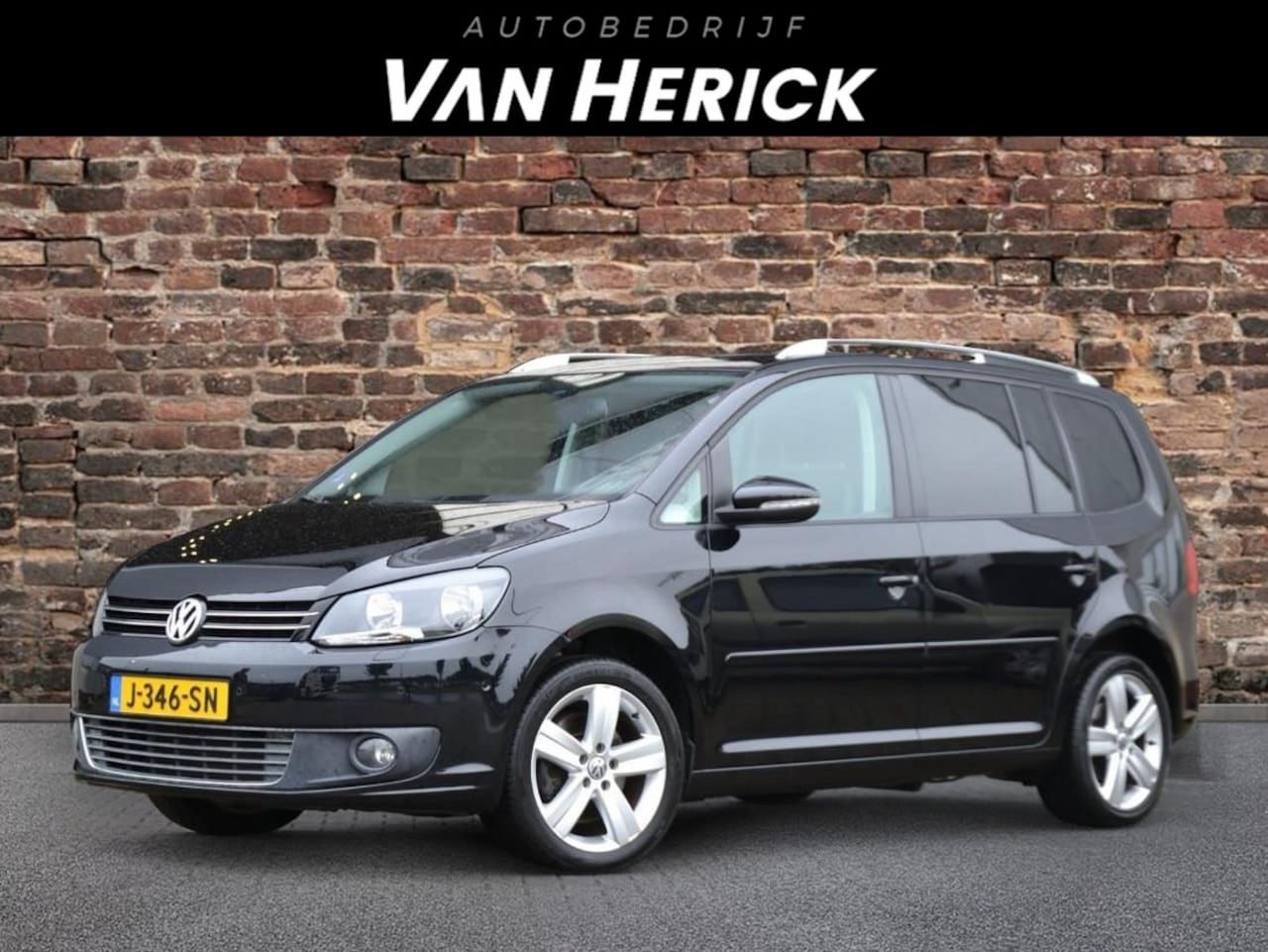 Volkswagen Touran - 1.4 TSI 7 Zitter | Trekhaak | Panorama | Navi - AutoWereld.nl
