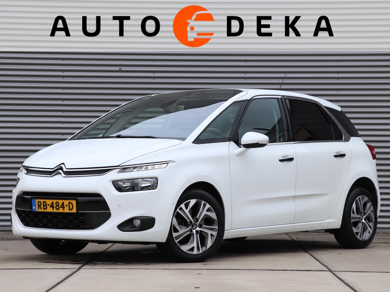 Citroën C4 Picasso - 1.6 e-THP Intensive Automaat *Navigatie*Parkeersens.* - AutoWereld.nl