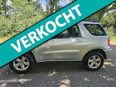 Toyota RAV4 - 1.8-16V VVT-i Luna