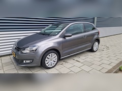 Volkswagen Polo - 1.4-16V Highline Climatronic PDC cruise control zeer mooi