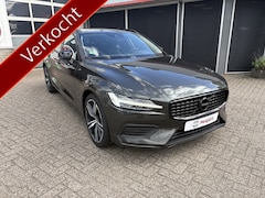 Volvo V60 - 2.0 B3 Momentum Advantage 19 inch velgen onbeschadigd