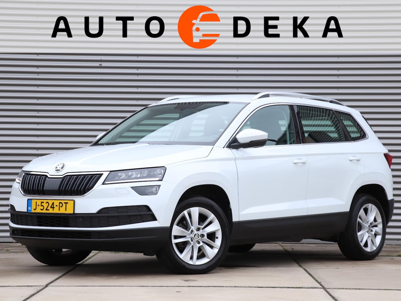 Skoda Karoq - 1.0 TSI Business Edition *Dealeronderh.*Trekhaak* - AutoWereld.nl