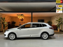 Renault Mégane Estate - 1.2 TCe Limited Garantie Facelift Cruise Navi Clima Led Rijklaar